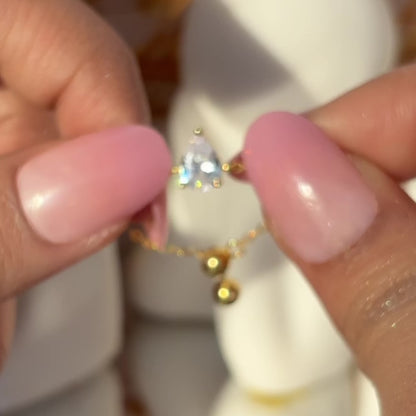 Teardrop Radiance 925 Sterling Silver Chain Ring